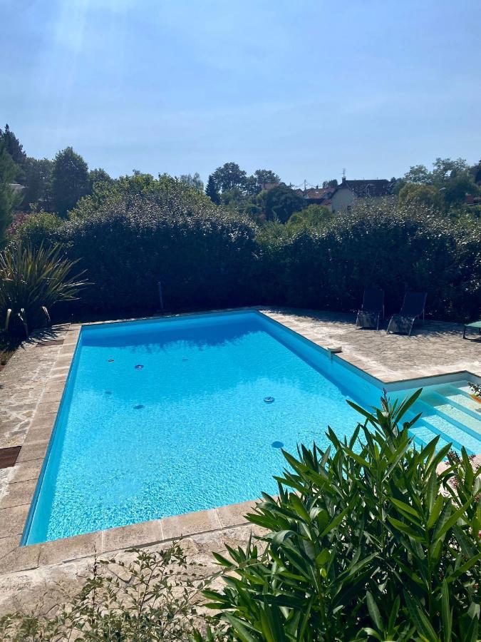 Agreable Petit Gite Avec Piscine Et Jardinet Salies-de-Béarn Exterior photo