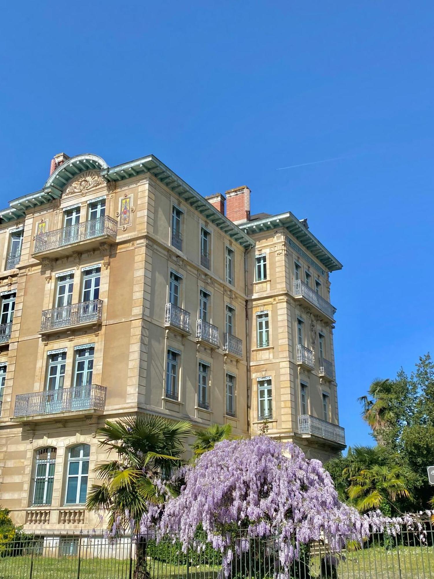 Agreable Petit Gite Avec Piscine Et Jardinet Salies-de-Béarn Exterior photo